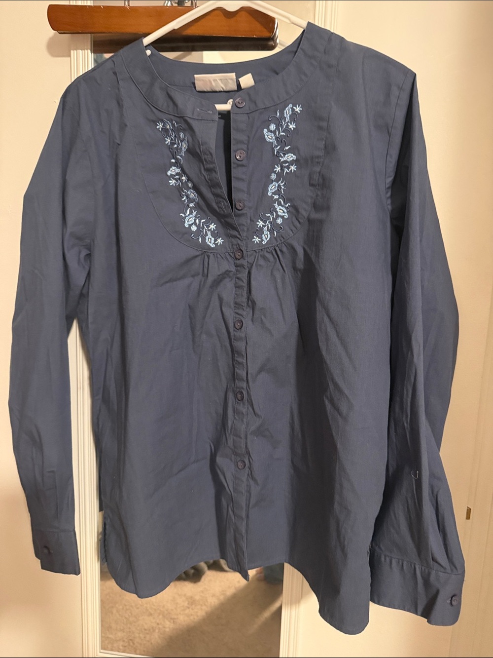 Denim&Co Blue Embroidered Button-Front Shirt
